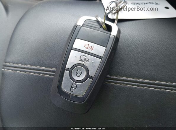 1FA6P8THXR5106631 2024 FORD MUSTANG Красный Вид панели приборов