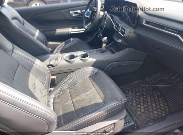 1FA6P8THXR5137362 2024 FORD MUSTANG Черный Вид салона спереди
