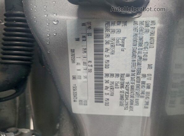 1FADP3E20HL316152 2017 FORD FOCUS Silver Vista del compartimento del motor