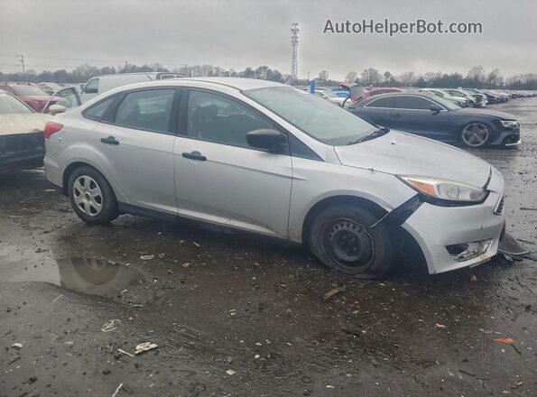 1FADP3E20HL316152 2017 FORD FOCUS Silver Delantero derecho