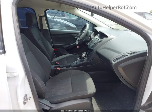 1FADP3E21GL360482 2016 FORD FOCUS White Սալոնի դիմացի տեսք
