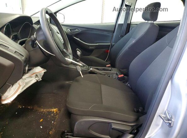 1FADP3E21HL328083 2017 FORD FOCUS Silver Vista interior delantera