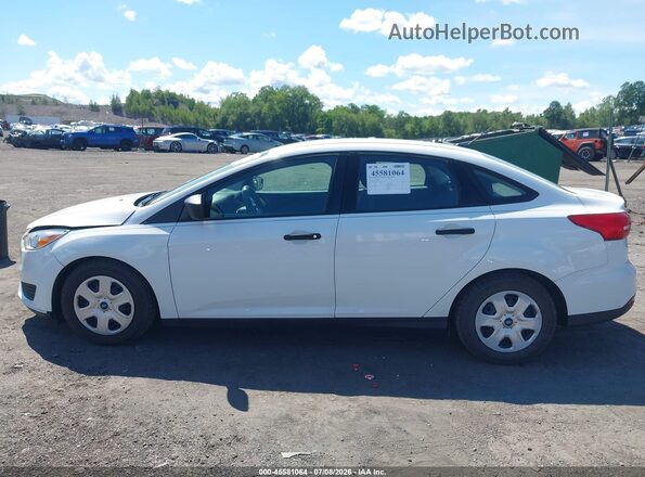 1FADP3E22HL252504 2017 FORD FOCUS White Vista interior de 360 grados