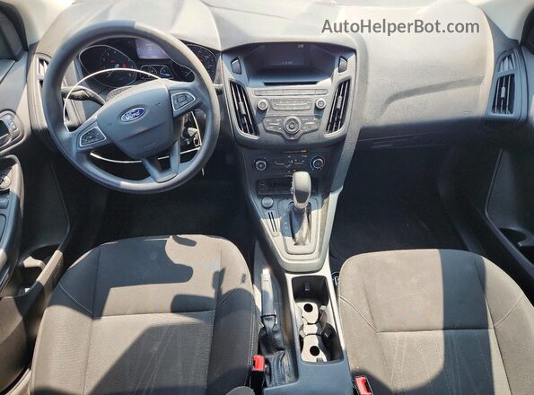 1FADP3E22HL338959 2017 FORD FOCUS Silver Vista del salpicadero