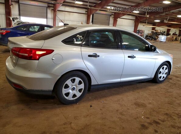 1FADP3E23GL397470 2016 FORD FOCUS Silver Rear right