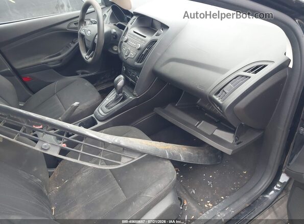 1FADP3E23HL281865 2017 FORD FOCUS Черный Вид салона спереди