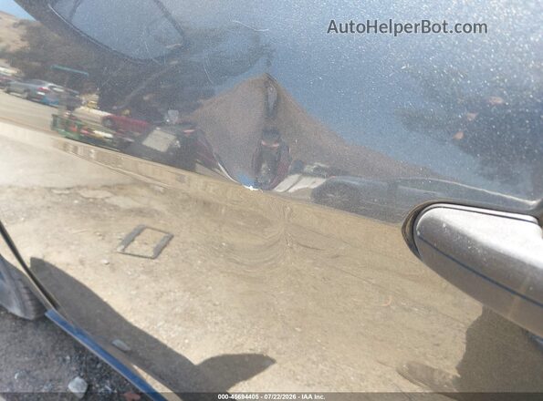 1FADP3E23JL287915 2018 FORD FOCUS Gray Front view