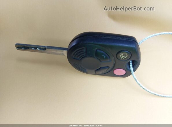 1FADP3E24HL262063 2017 FORD FOCUS Белый Вид панели приборов