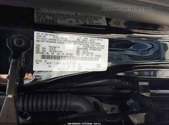 1FADP3E24HL283284 2017 FORD FOCUS Black Widok komory silnika
