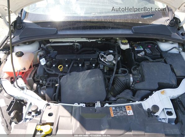 1FADP3E24HL314145 2017 FORD FOCUS Белый Вид сзади