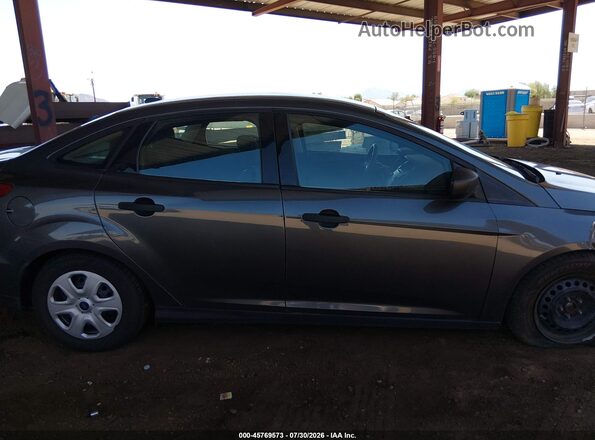 1FADP3E24HL333424 2017 FORD FOCUS Gray Rear interior view