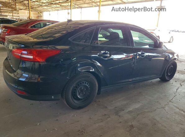 1FADP3E25GL392044 2016 FORD FOCUS Black Задня права чверть