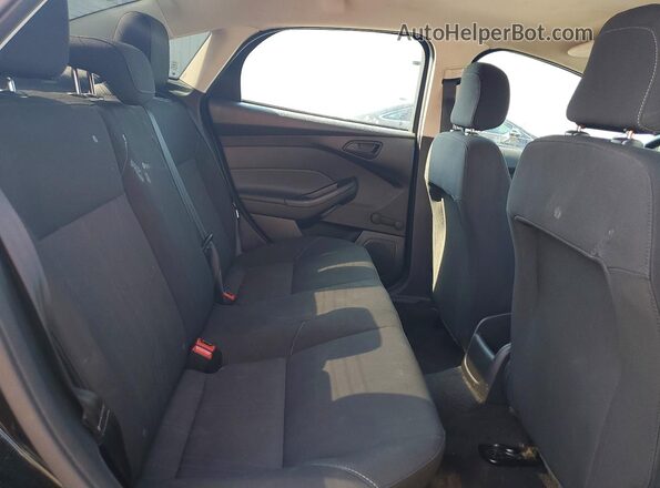 1FADP3E26JL271336 2018 FORD FOCUS Black Widok tylnych siedzeń