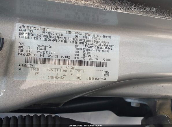 1FADP3E26JL310362 2018 FORD FOCUS Серебряный Вид подкапотного пространства
