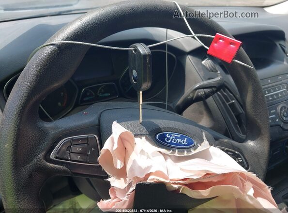 1FADP3E26JL310362 2018 FORD FOCUS Серебряный Вид панели приборов