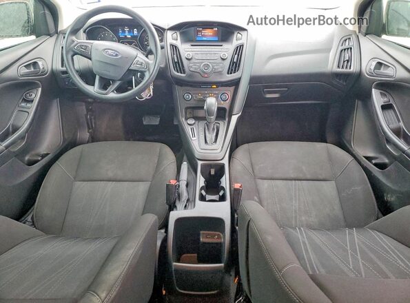 1FADP3E27HL348340 2017 FORD FOCUS Silver წინა პანელის ხედი