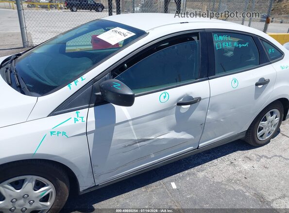 1FADP3E27JL292874 2018 FORD FOCUS White Vista frontal