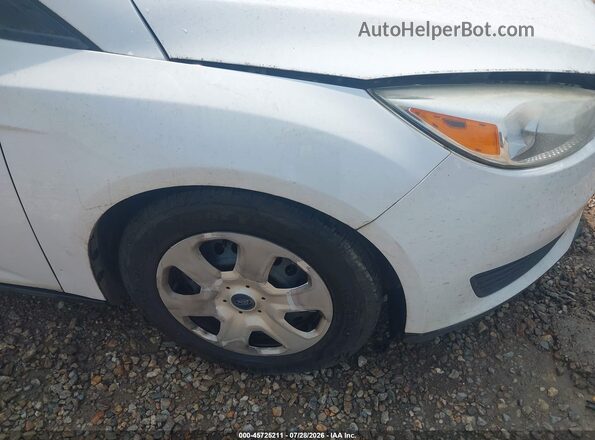 1FADP3E28GL236578 2016 FORD FOCUS White Vista frontal