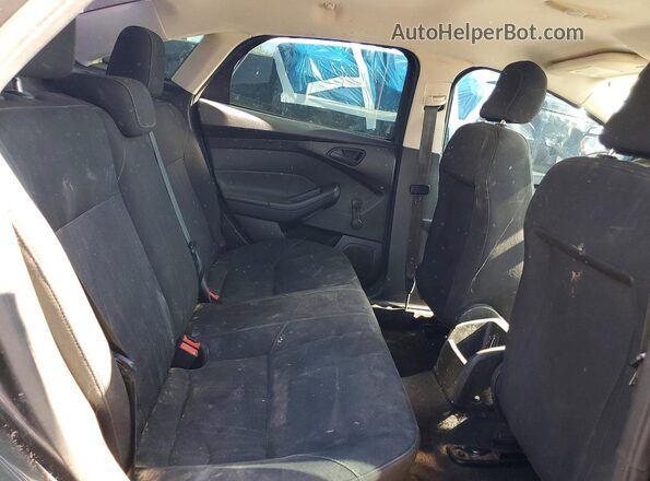 1FADP3E28GL360429 2016 FORD FOCUS Gray Вид задніх сидінь