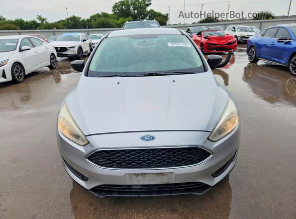 1FADP3E28GL361743 2016 FORD FOCUS Серебряный Вид спереди