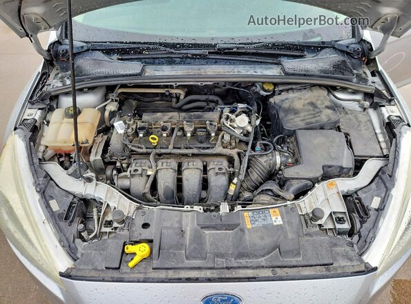 1FADP3E28GL361743 2016 FORD FOCUS Серебряный Вид задней части салона