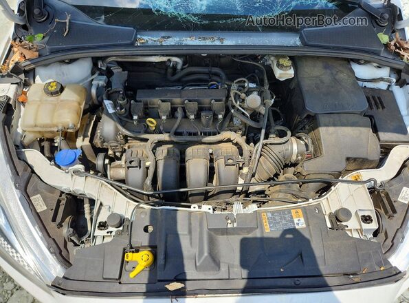 1FADP3E28JL291779 2018 FORD FOCUS White უკანა სალონის ხედი