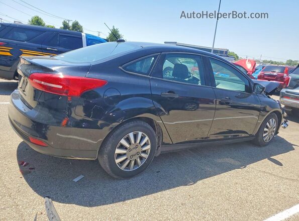 1FADP3E2XHL332097 2017 FORD FOCUS Black Задня права чверть