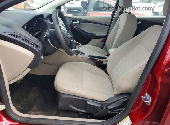 1FADP3F20GL215402 2016 FORD FOCUS Burgundy Front interior view