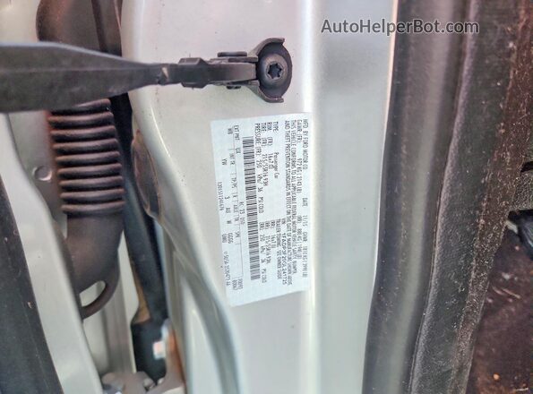 1FADP3F20GL241725 2016 FORD FOCUS Серебряный Вид подкапотного пространства