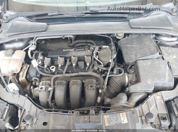 1FADP3F20GL255429 2016 FORD FOCUS Gray Rear view