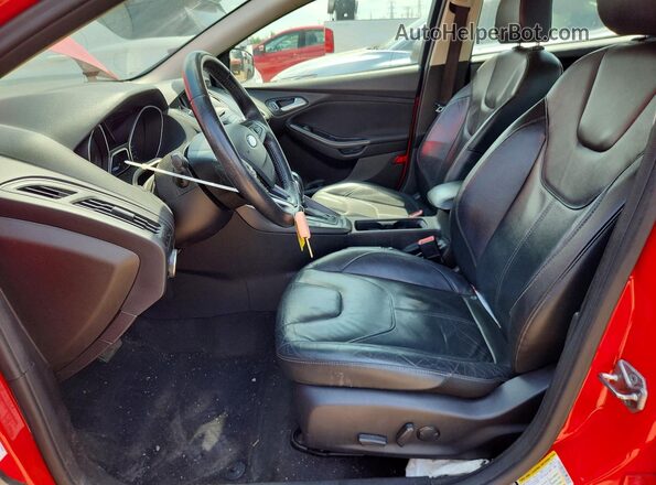 1FADP3F20GL296885 2016 FORD FOCUS Red Vista interior delantera
