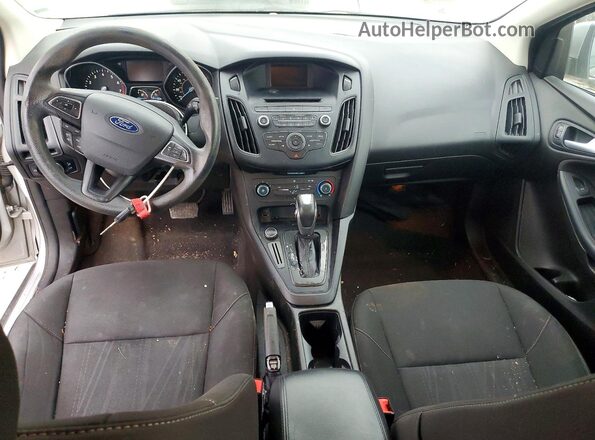 1FADP3F20GL316178 2016 FORD FOCUS Silver Widok deski rozdzielczej