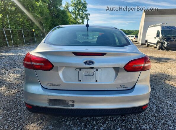 1FADP3F20GL329500 2016 FORD FOCUS Silver Widok z tyłu