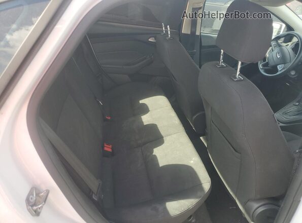 1FADP3F20HL315694 2017 FORD FOCUS White უკანა სავარძლების ხედი