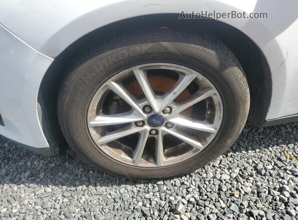 1FADP3F20HL315694 2017 FORD FOCUS White 