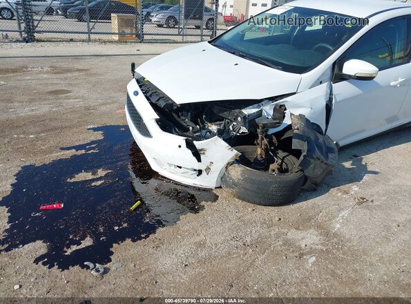 1FADP3F20HL343429 2017 FORD FOCUS White Widok z przodu