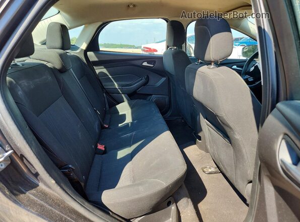 1FADP3F20JL226553 2018 FORD FOCUS Gray Vista de los asientos traseros