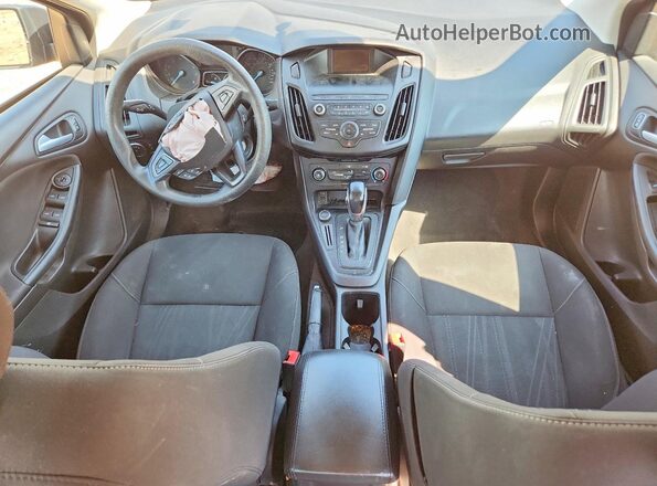 1FADP3F20JL226553 2018 FORD FOCUS Gray Vista del salpicadero