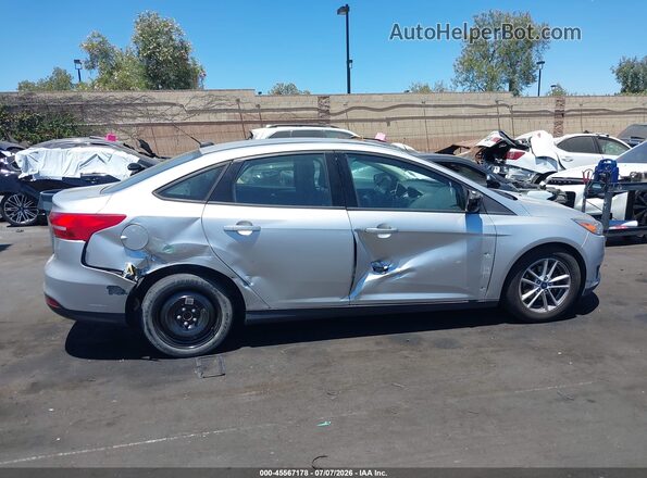 1FADP3F20JL313028 2018 FORD FOCUS Silver Front view