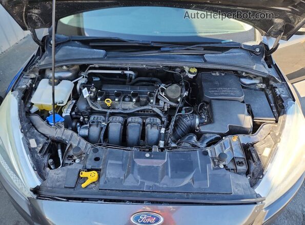 1FADP3F21GL263197 2016 FORD FOCUS Gray Widok wnętrza z tyłu