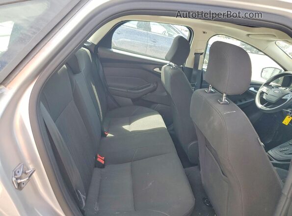 1FADP3F21GL272465 2016 FORD FOCUS Silver Vista de los asientos traseros