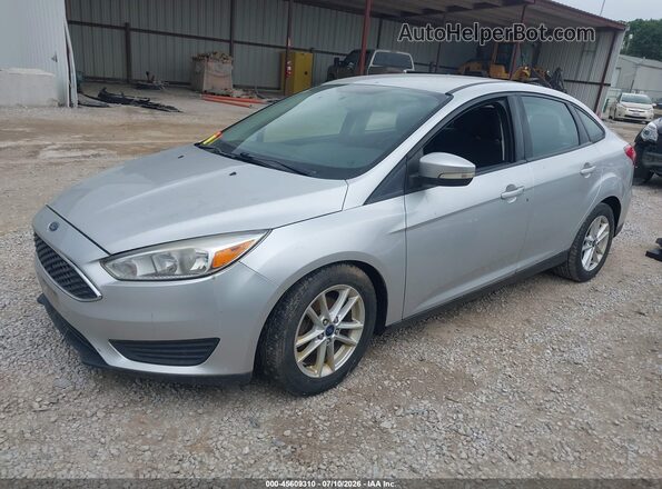 1FADP3F21GL386594 2016 FORD FOCUS Silver Передня ліва чверть