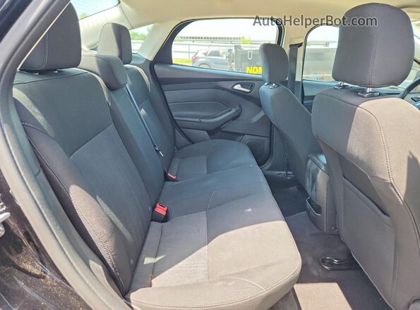 1FADP3F21HL288389 2017 FORD FOCUS Черный Вид задних сидений