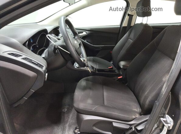 1FADP3F21HL291311 2017 FORD FOCUS Charcoal Widok wnętrza z przodu