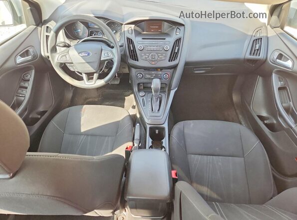 1FADP3F21HL320189 2017 FORD FOCUS Silver Vista del salpicadero