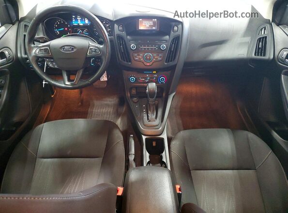 1FADP3F21JL200334 2018 FORD FOCUS Blue Widok deski rozdzielczej
