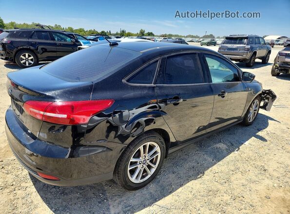 1FADP3F21JL242244 2018 FORD FOCUS Черный Задняя правая четверть