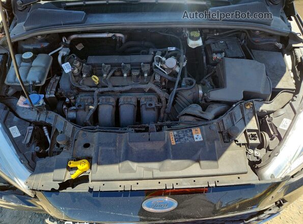 1FADP3F21JL242244 2018 FORD FOCUS Черный Вид задней части салона