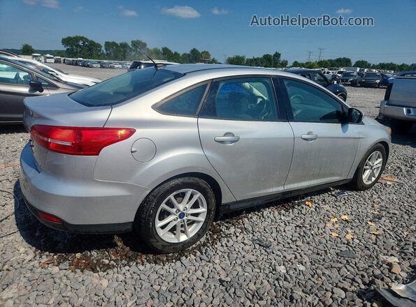 1FADP3F22JL201542 2018 FORD FOCUS Silver Trasero derecho