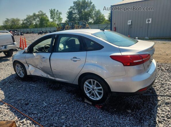1FADP3F22JL201542 2018 FORD FOCUS Silver Trasero izquierdo
